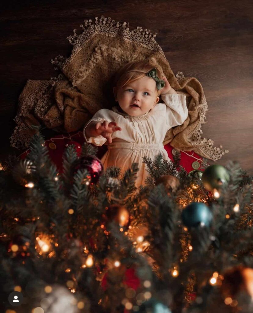 christmas 1st birthday photoshoot