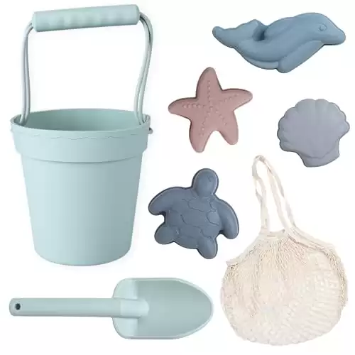 BLUE GINKGO Silicone Beach Toys - Modern Baby | Travel Friendly Set Bucket, Shovel, 4 Sand Molds, Bag for Toddlers, Kids Green